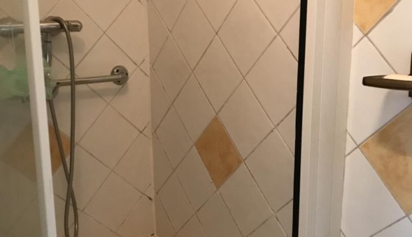 Logement tudiant Studio à Oullins (69600)
