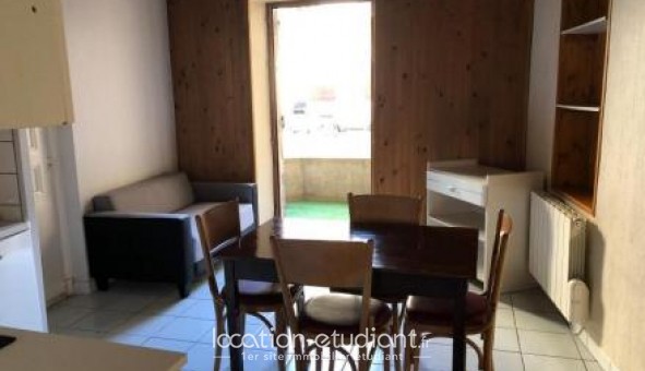 Logement étudiant Studio à Oyonnax (01100)
