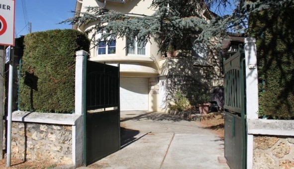 Logement tudiant Studio à Palaiseau (91120)
