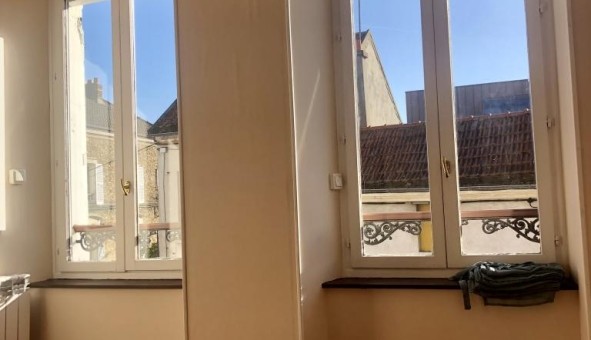 Logement �tudiant Studio &agrave; Palaiseau (91120)