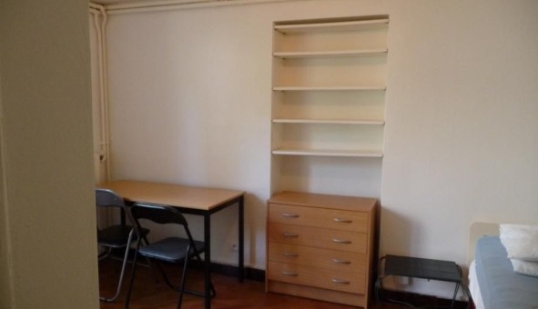 Logement �tudiant Location Studio Vide Palaiseau (91120)