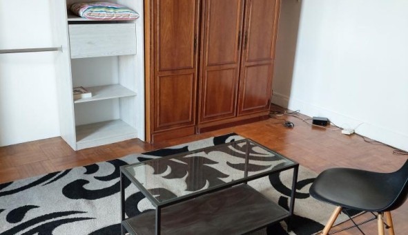 Logement tudiant Studio à Pantin (93500)