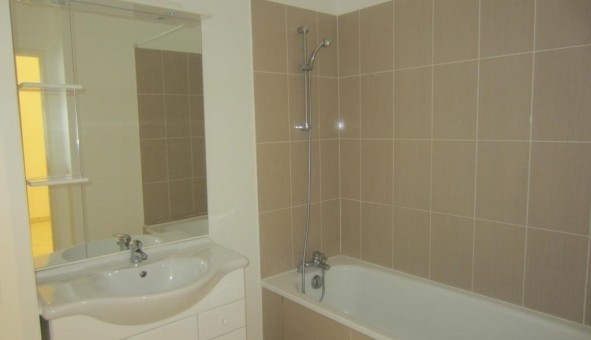 Logement tudiant Studio à Pantin (93500)