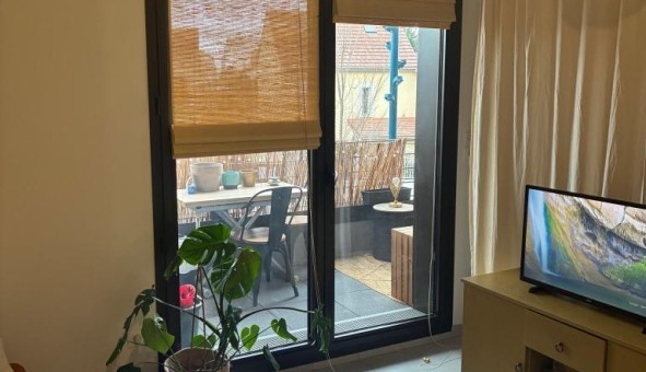 Logement �tudiant Studio &agrave; Pantin (93500)