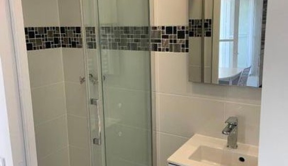 Logement �tudiant Studio &agrave; Pantin (93500)