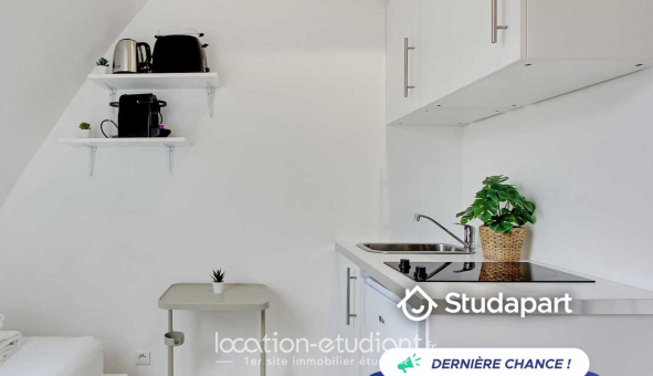 Logement étudiant Studio à Parcieux (01600)