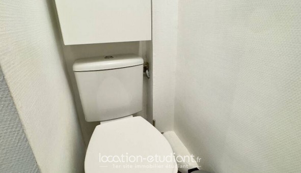 Logement étudiant Studio à Parcieux (01600)