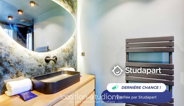 Logement étudiant Studio &agrave; Paris 01er arrondissement (75001)