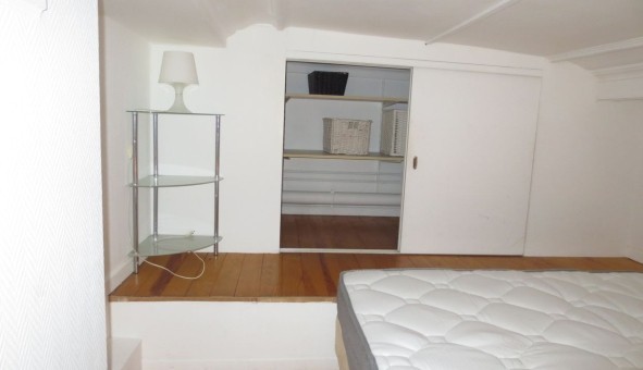 Logement �tudiant Studio &agrave; Paris 01er arrondissement (75001)