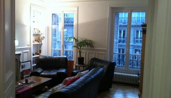 Logement tudiant Location Studio Vide Paris 03me arrondissement (75003)
