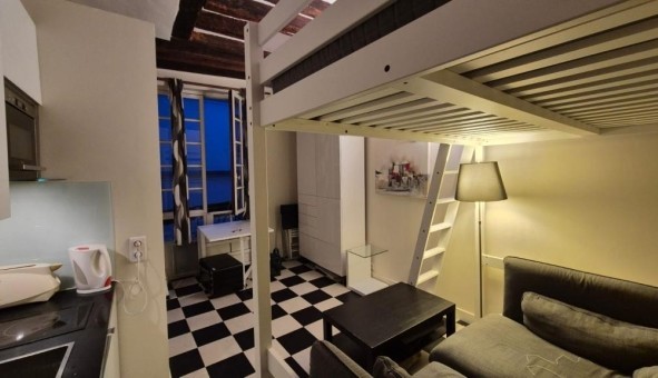 Logement tudiant Studio à Paris 04me arrondissement (75004)