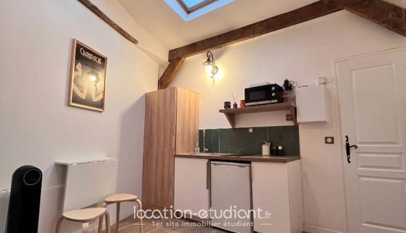 Logement �tudiant Studio &agrave; Paris 04�me arrondissement (75004)
