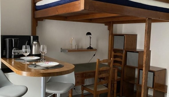 Logement tudiant Location Studio Vide Paris 05me arrondissement (75005)