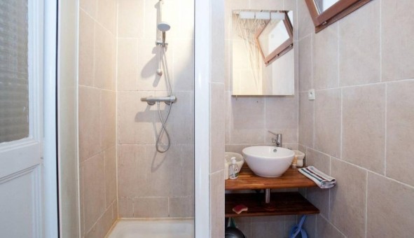 Logement �tudiant Studio &agrave; Paris 05�me arrondissement (75005)