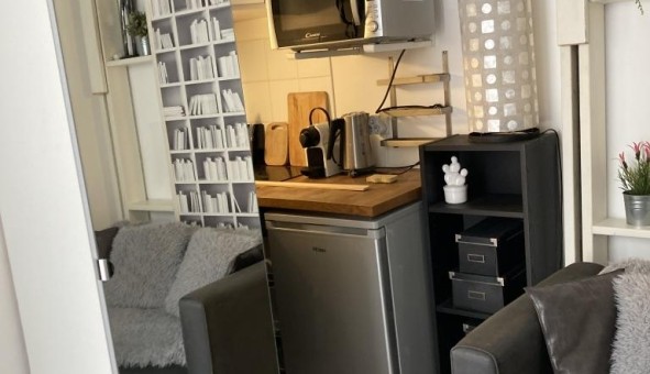 Logement tudiant Location Studio Vide Paris 06me arrondissement (75006)