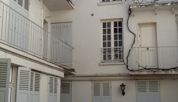 Logement tudiant Location Studio Vide Paris 07me arrondissement (75007)