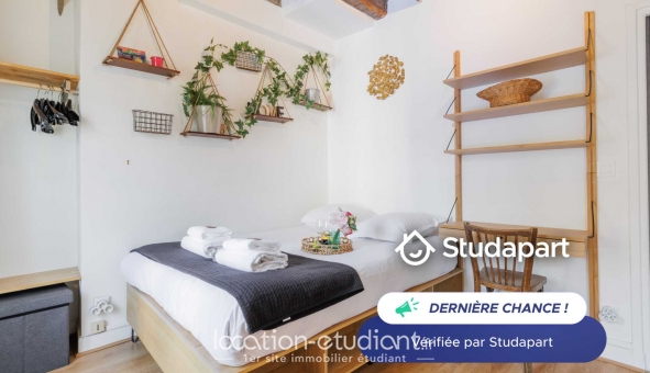 Logement étudiant Studio &agrave; Paris 07ème arrondissement (75007)