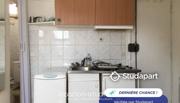 Logement tudiant Location Studio Meublé Paris 08me arrondissement (75008)