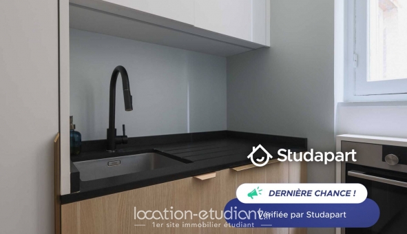 Logement étudiant Studio &agrave; Paris 08ème arrondissement (75008)