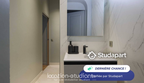 Logement étudiant Studio &agrave; Paris 08ème arrondissement (75008)
