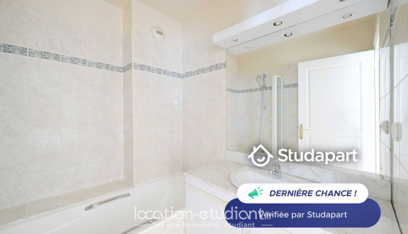 Logement �tudiant Studio &agrave; Paris 08�me arrondissement (75008)