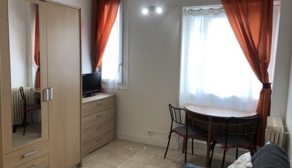 Logement �tudiant Studio &agrave; Paris 09�me arrondissement (75009)