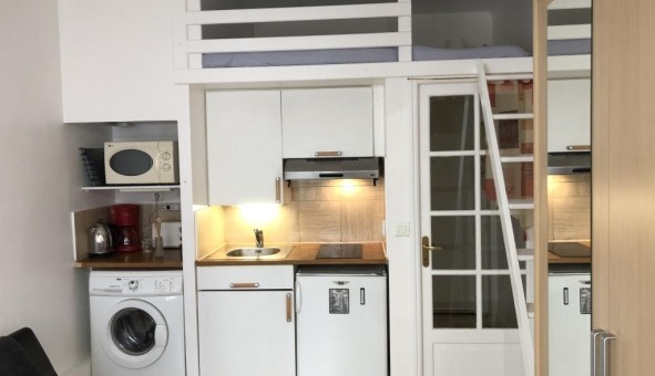 Logement �tudiant Studio &agrave; Paris 09�me arrondissement (75009)