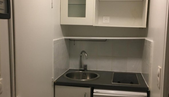 Logement �tudiant Studio &agrave; Paris 09�me arrondissement (75009)