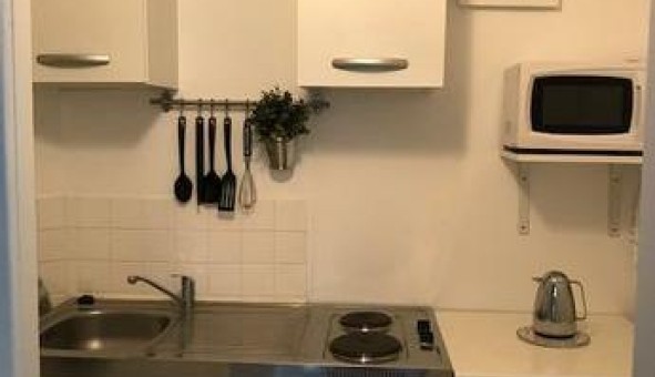 Logement �tudiant Studio &agrave; Paris 09�me arrondissement (75009)