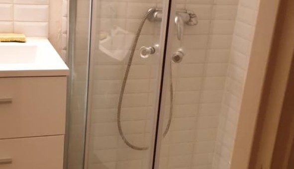 Logement �tudiant Studio &agrave; Paris 09�me arrondissement (75009)