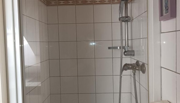 Logement �tudiant Studio &agrave; Paris 09�me arrondissement (75009)