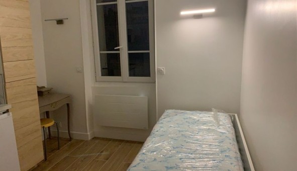 Logement �tudiant Studio &agrave; Paris 09�me arrondissement (75009)