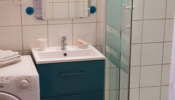 Logement tudiant Studio à Paris 10me arrondissement (75010)
