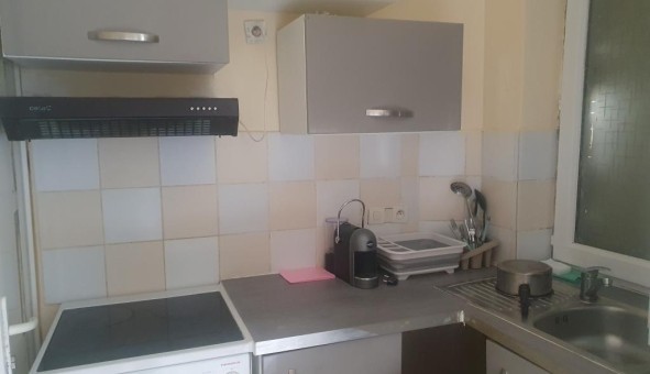 Logement tudiant Studio à Paris 10me arrondissement (75010)