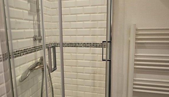 Logement tudiant Studio à Paris 10me arrondissement (75010)