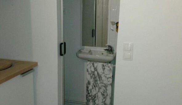 Logement tudiant Studio à Paris 10me arrondissement (75010)