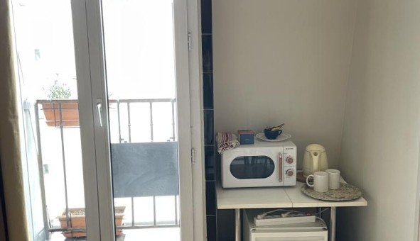 Logement tudiant Studio à Paris 10me arrondissement (75010)