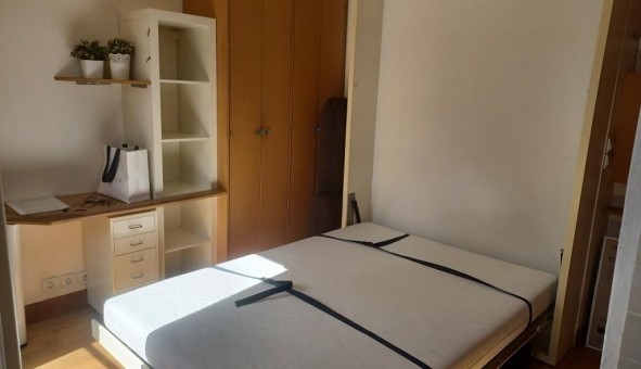 Logement tudiant Studio à Paris 10me arrondissement (75010)
