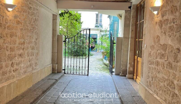 Logement tudiant Location Studio Vide Paris 10me arrondissement (75010)