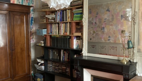Logement tudiant Studio à Paris 10me arrondissement (75010)