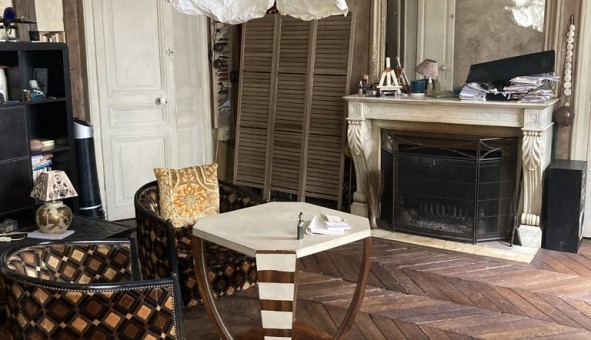 Logement tudiant Studio à Paris 10me arrondissement (75010)