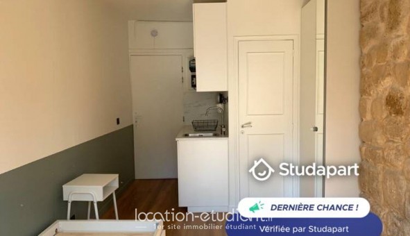 Logement �tudiant Studio &agrave; Paris 10�me arrondissement (75010)