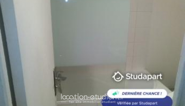 Logement �tudiant Studio &agrave; Paris 10�me arrondissement (75010)