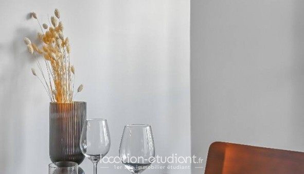 Logement �tudiant Studio &agrave; Paris 10�me arrondissement (75010)