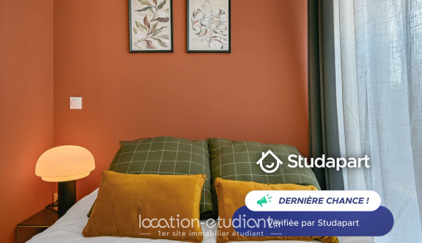 Logement �tudiant Studio &agrave; Paris 10�me arrondissement (75010)
