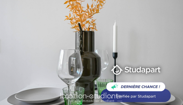 Logement �tudiant Studio &agrave; Paris 10�me arrondissement (75010)