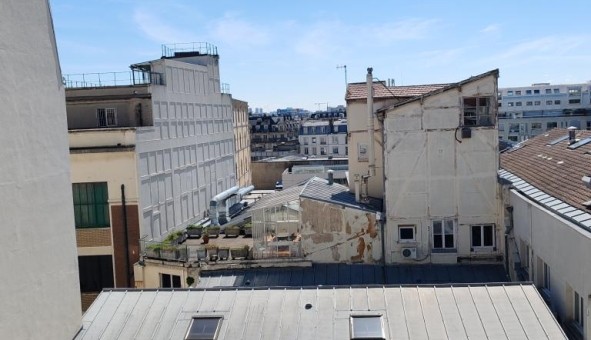 Logement �tudiant Studio &agrave; Paris 10�me arrondissement (75010)