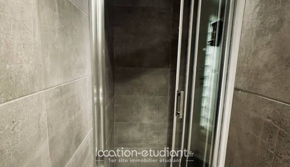 Logement �tudiant Studio &agrave; Paris 10�me arrondissement (75010)