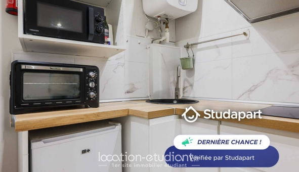 Logement étudiant Studio &agrave; Paris 10ème arrondissement (75010)