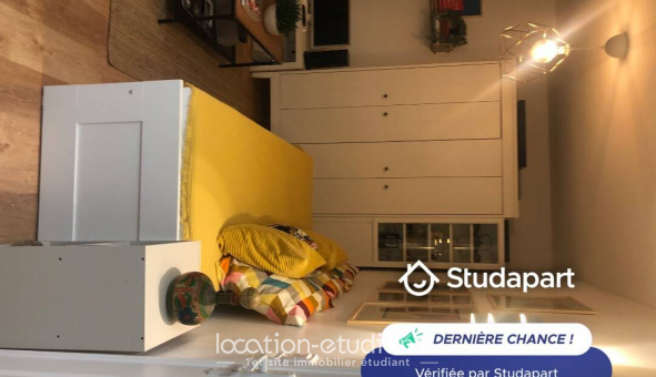 Logement �tudiant Studio &agrave; Paris 10�me arrondissement (75010)